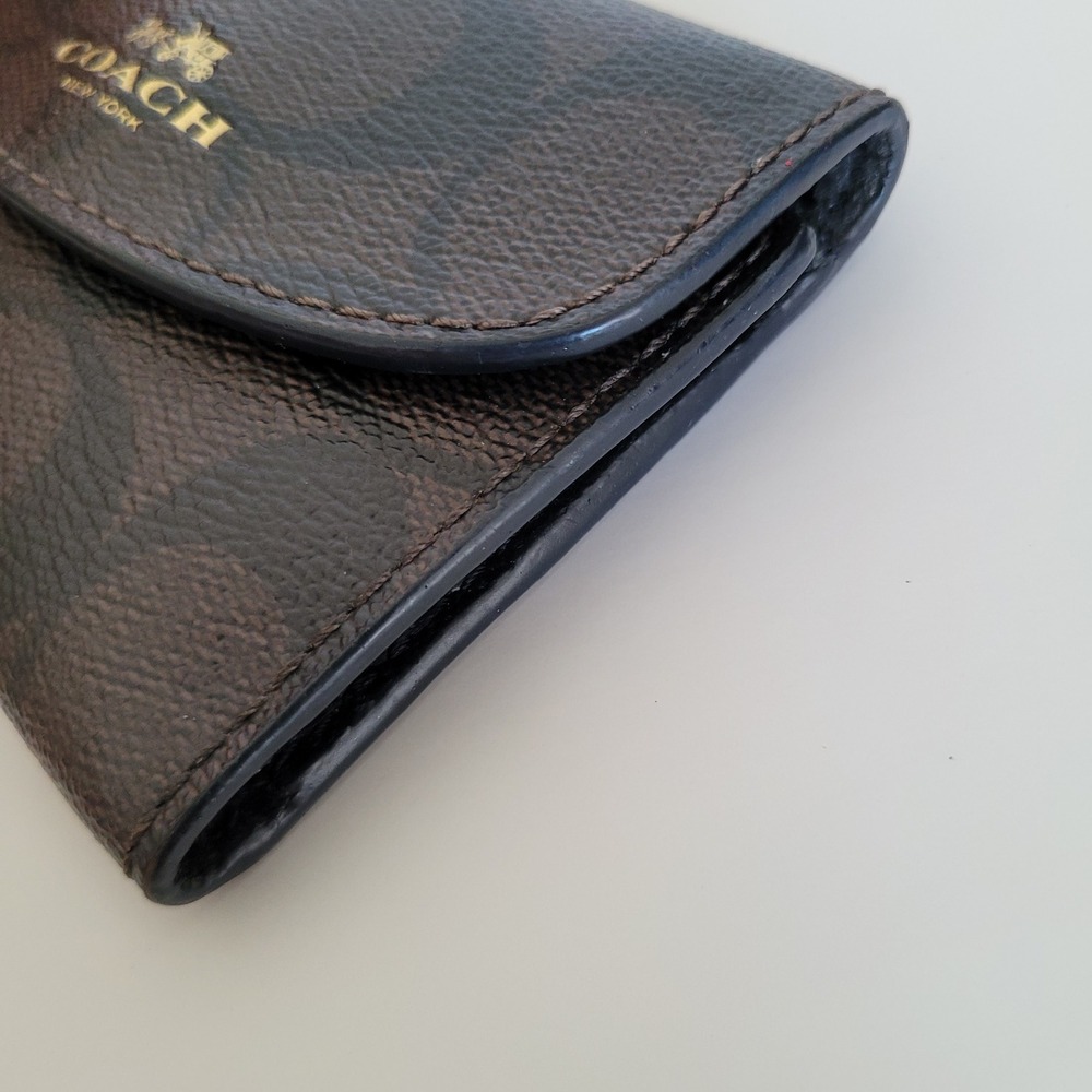 Coach Signature Monogram 6 Ring Key Case Brown Black Coated Canvas Wallet - Picture 10 of 10